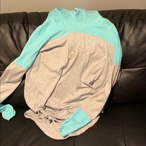 Cute puma long sleeve hooded T-shirt